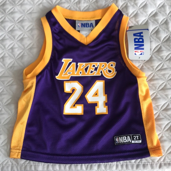 2t kobe bryant jersey